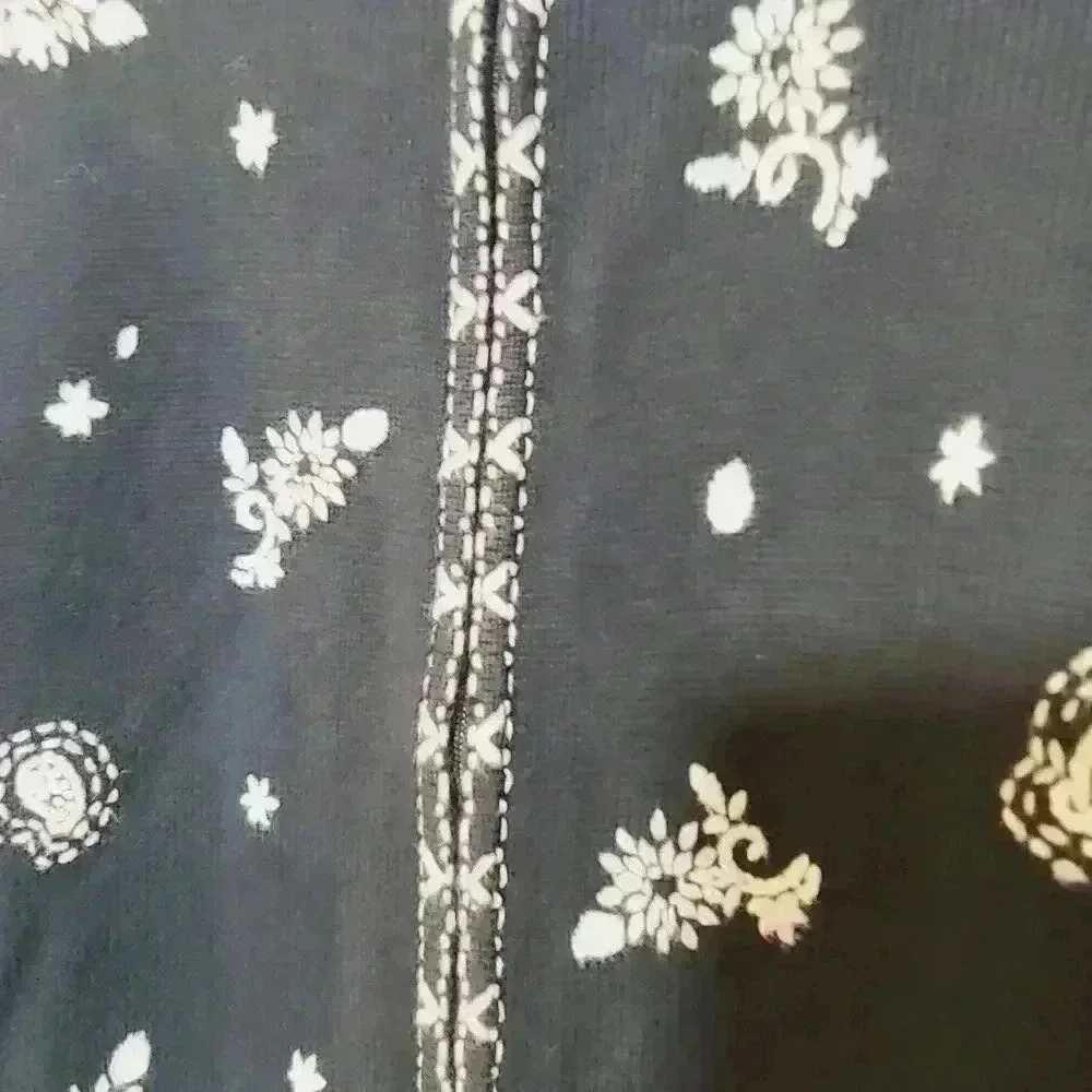 Talbots Vintage Embroidered Cardigan Sz S - Picture 2 of 9